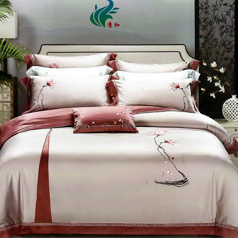 bbin宝盈60貢緞繡花四件套（菩提紅）